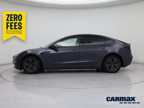 Gray 2022 Tesla Model 3 Long Range