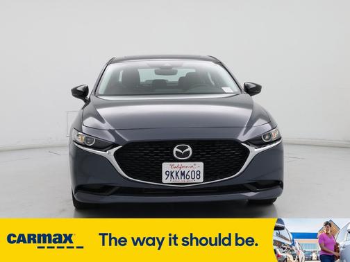 2022 Mazda Mazda3 Carbon Edition