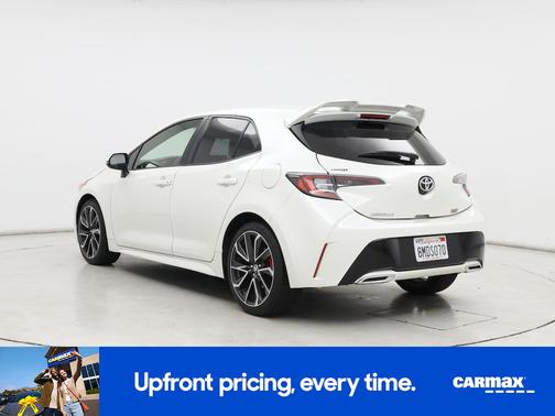White 2019 Toyota Corolla Hatchback XSE