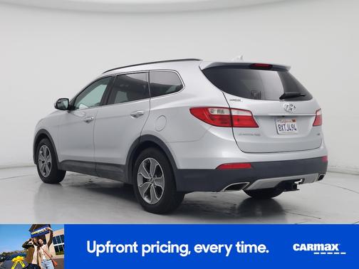 2016 Hyundai SANTA FE SE