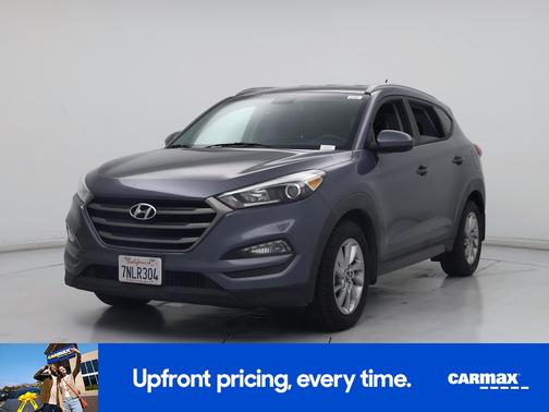 Gray 2016 Hyundai TUCSON SE