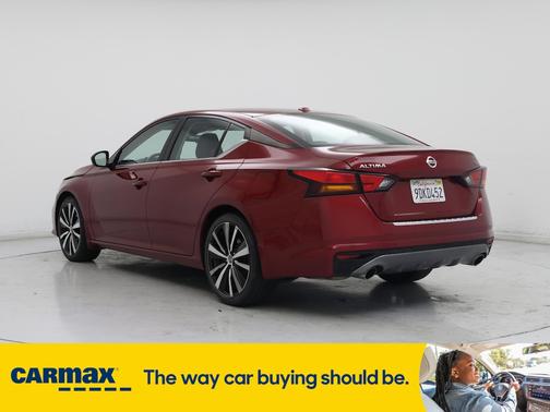 2022 Nissan Altima SR