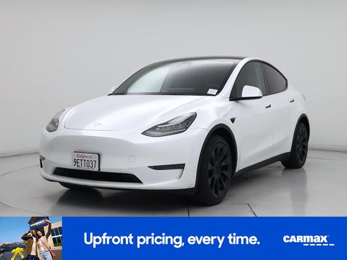 White 2023 Tesla Model Y Long Range