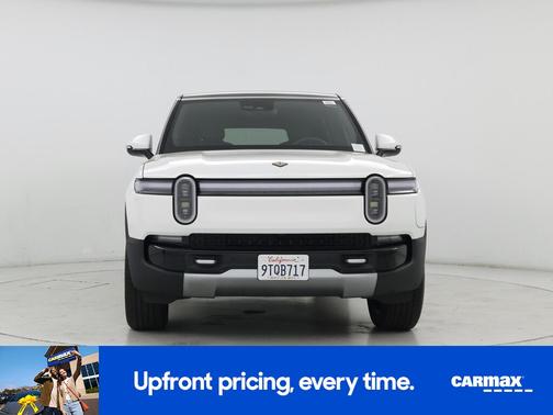 White 2025 Rivian R1S Adventure Performance Dual-Motor Max
