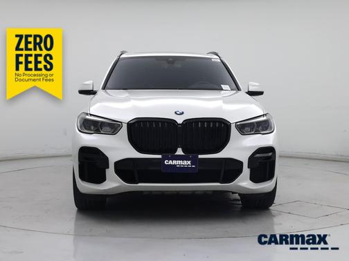 White 2023 BMW X5 M50i