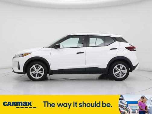 2021 Nissan Kicks S