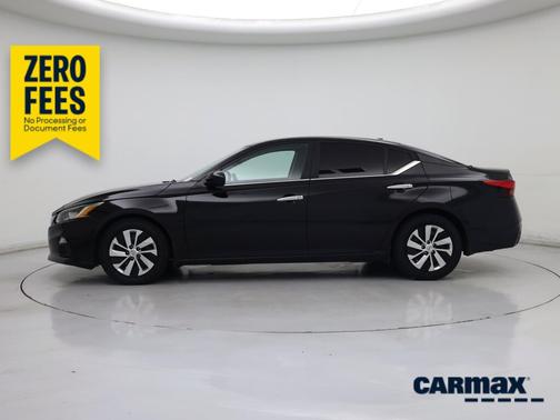 Black 2019 Nissan Altima S