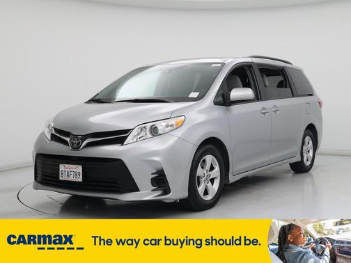 2020 Toyota Sienna LE