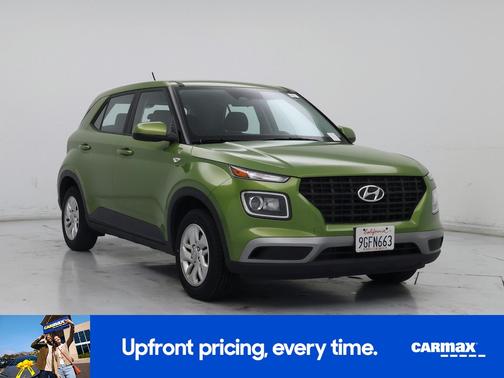 2023 Hyundai VENUE SE