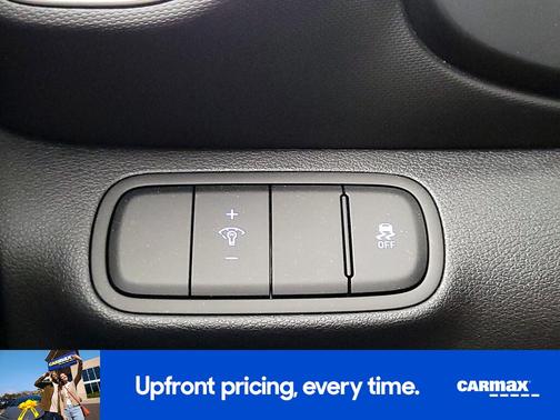 2023 Hyundai VENUE SE