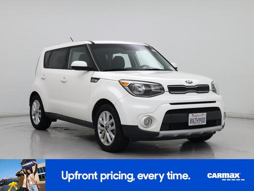 White 2019 Kia Soul +