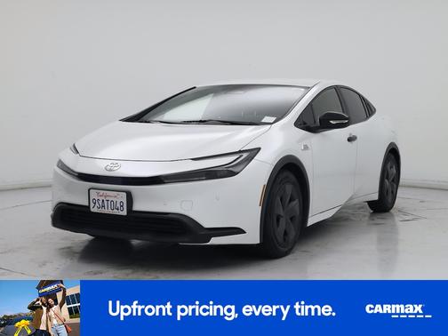 White 2023 Toyota Prius LE