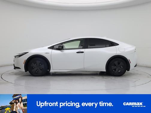 White 2023 Toyota Prius LE