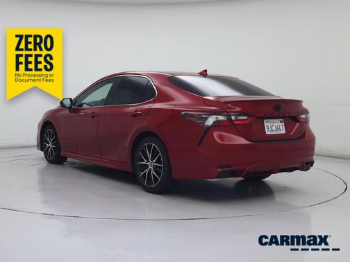 Red 2024 Toyota Camry SE