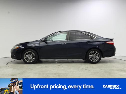 Blue 2016 Toyota Camry SE