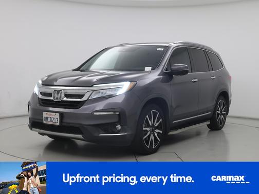 Gray 2019 Honda Pilot Touring