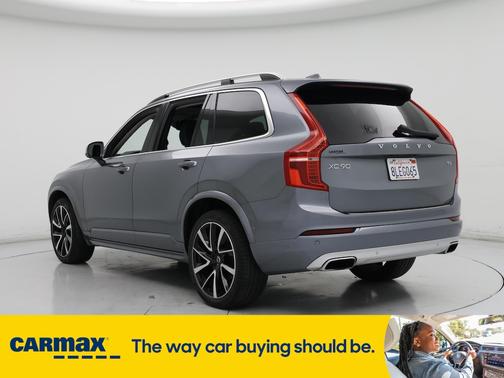 2019 Volvo XC90 T6 Momentum