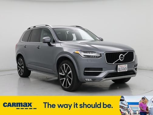 2019 Volvo XC90 T6 Momentum