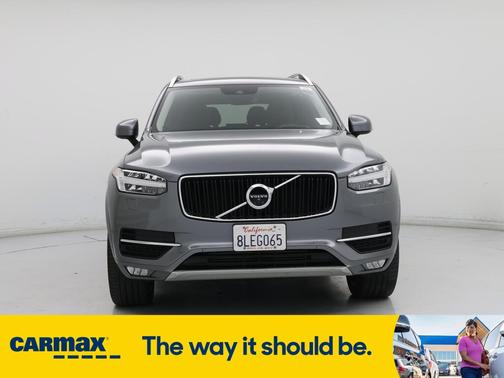 2019 Volvo XC90 T6 Momentum
