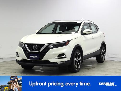 White 2021 Nissan Rogue Sport SL
