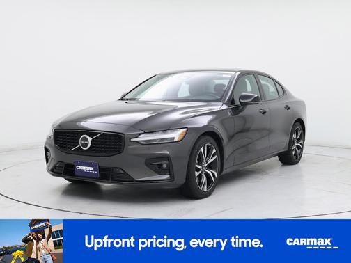 Gray 2025 Volvo S60 B5 Core
