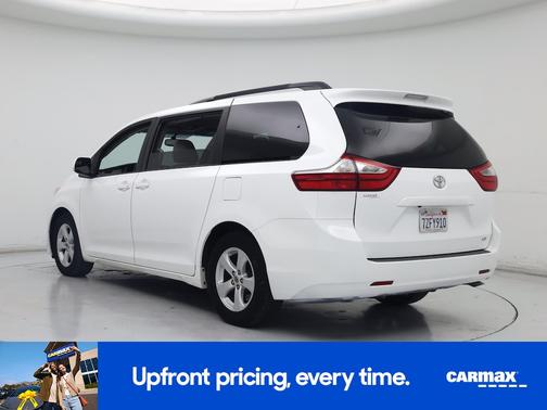 White 2017 Toyota Sienna LE