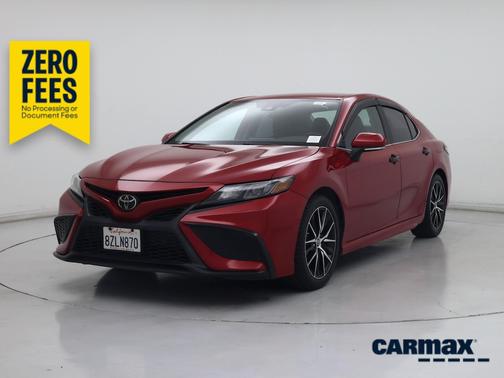 Red 2022 Toyota Camry SE