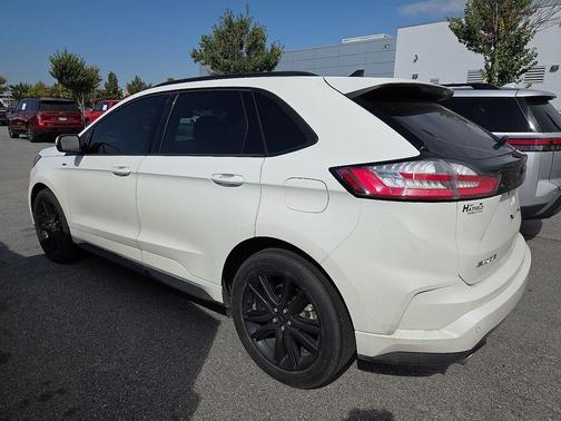 2020 Ford Edge ST