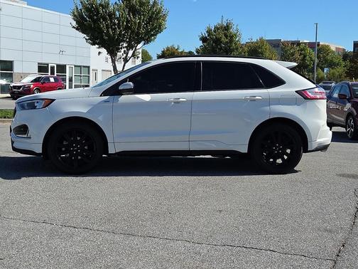 2020 Ford Edge ST