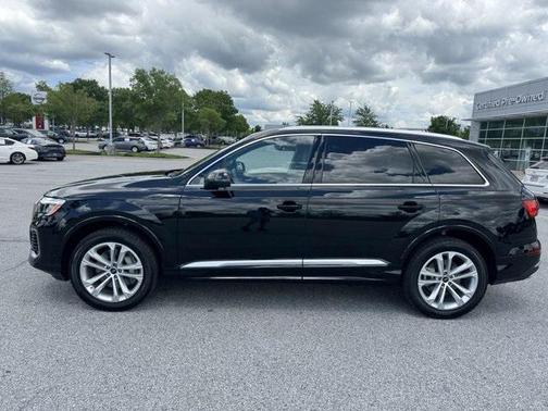 2025 Audi Q7 55 Premium Plus