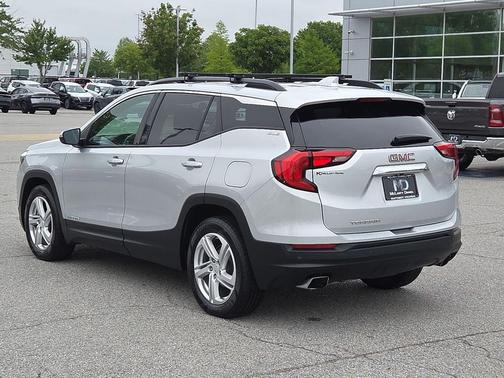 Quicksilver Metallic 2018 GMC Terrain SLE