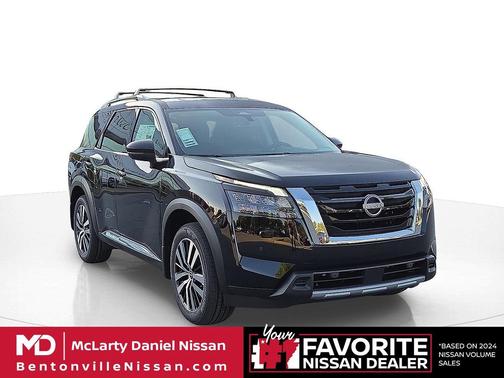 2025 Nissan Pathfinder Platinum FWD