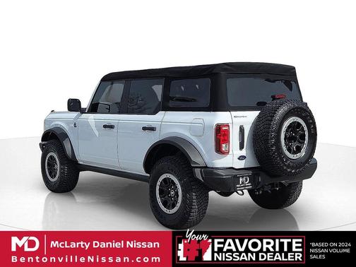 OXFORD WHITE 2022 Ford Bronco Black Diamond