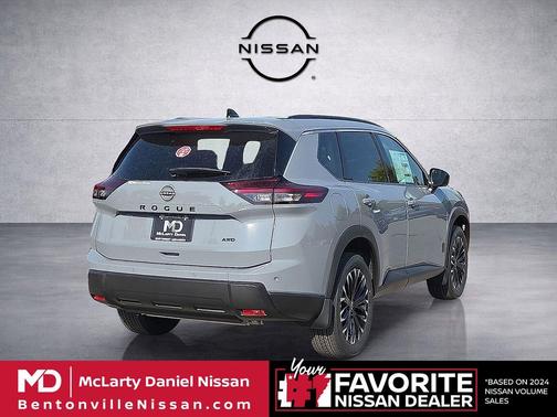 Boulder Gray Pearl 2026 Nissan Rogue Dark Armor