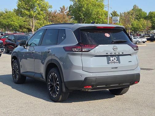 Boulder Gray Pearl 2026 Nissan Rogue Dark Armor