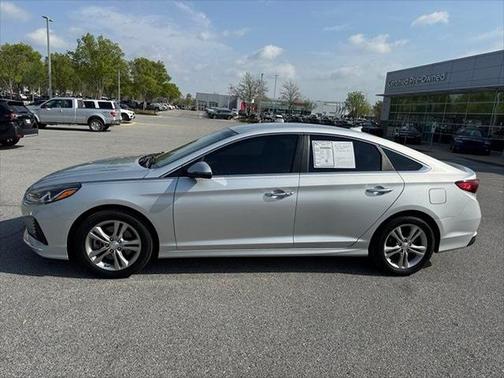 2018 Hyundai SONATA SEL