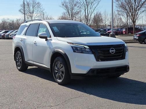 2025 Nissan Pathfinder SV FWD