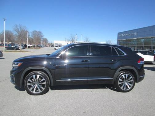 2023 Volkswagen Atlas Cross Sport 3.6L V6 SEL Premium R-Line