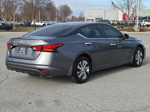 2024 Nissan Altima S FWD