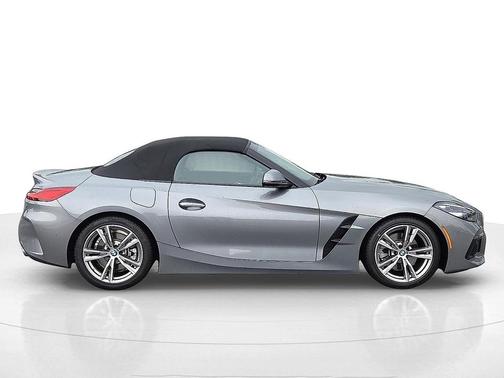 2025 BMW Z4 sDrive30i