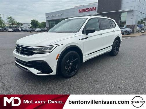 2023 Volkswagen Tiguan 2.0T SE R-Line Black 4MOTION
