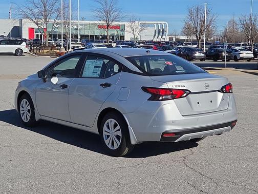 2025 Nissan Versa 1.6 S