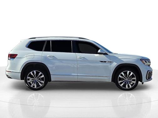 2022 Volkswagen Atlas 3.6L SEL Premium