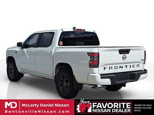 Glacier White 2026 Nissan Frontier SV