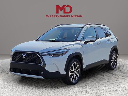 2022 Toyota Corolla Cross XLE