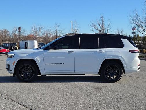 2025 Jeep Grand Cherokee L Summit Reserve