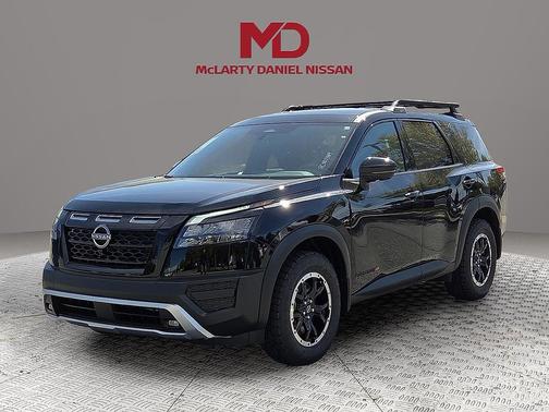 2025 Nissan Pathfinder Rock Creek 4WD