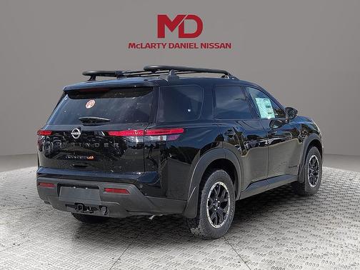 2025 Nissan Pathfinder Rock Creek 4WD