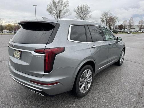 2023 Cadillac XT6 Premium Luxury FWD