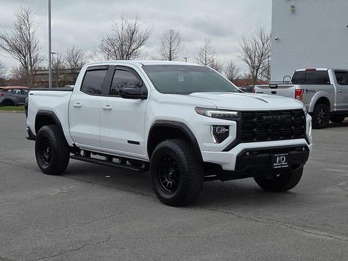 2025 GMC Canyon Elevation